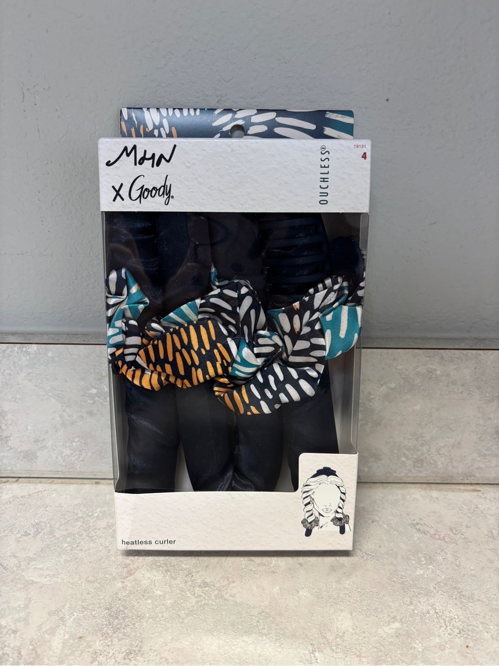 NWT Goody x Morgan Harper Nichols Heatless Curling Set Satin Curler & Clip